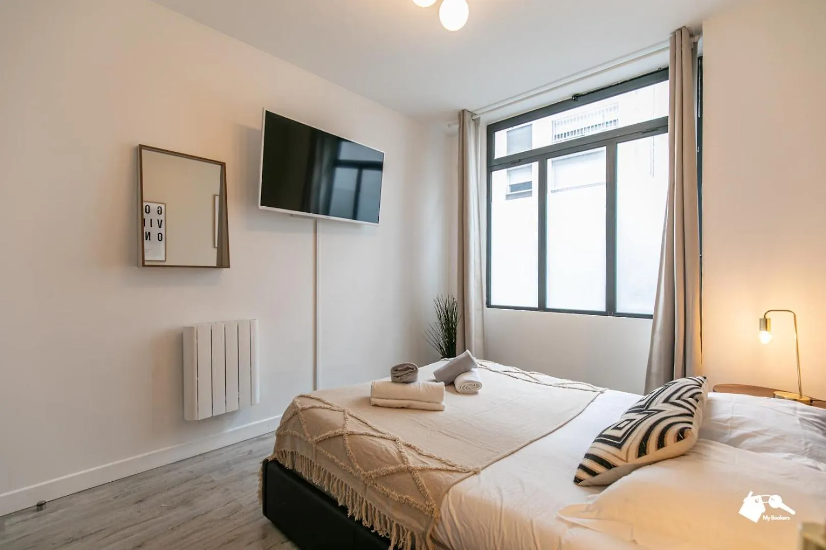 Mba - Petion Splendide Apartment Paris