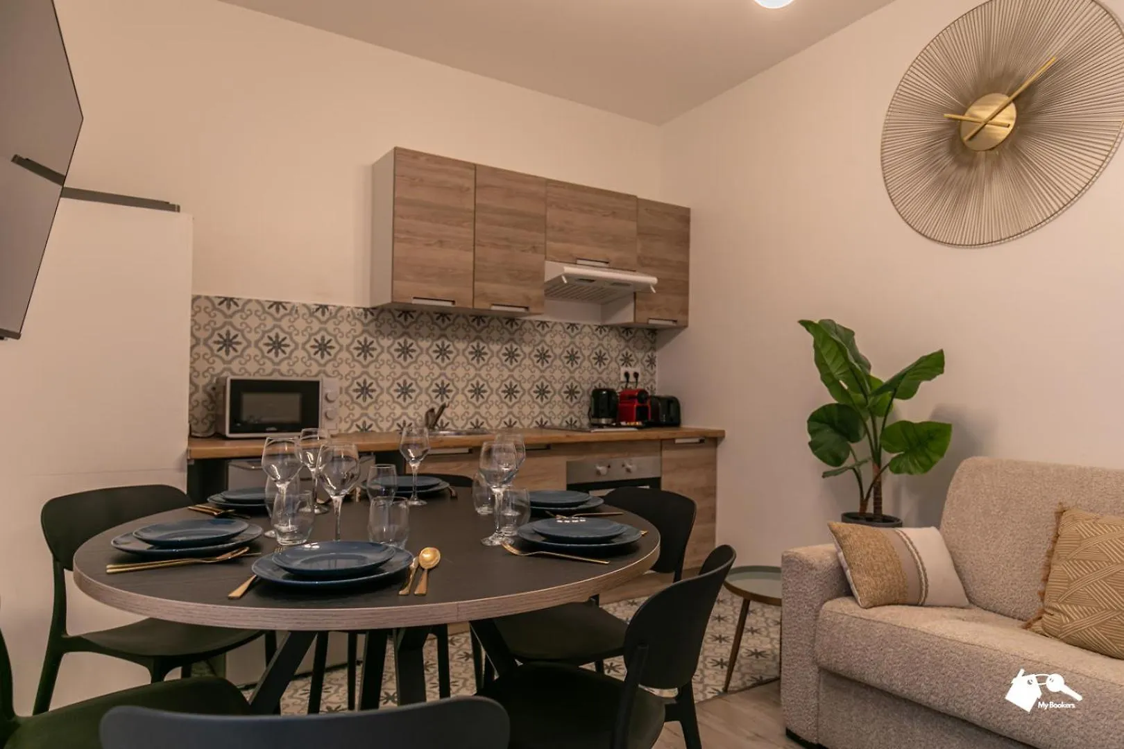 Mba - Petion Splendide Apartment Paris
